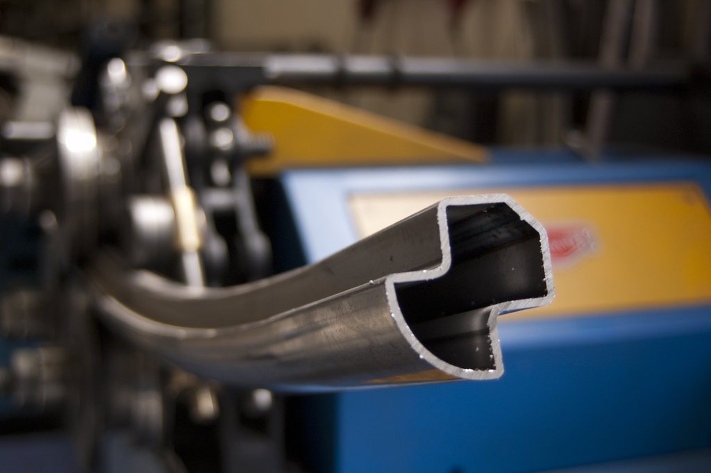 SOLUTIONS（images 1）