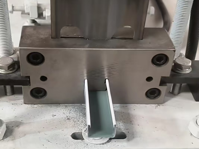 Станок для профиля «Карниз жалюзи»